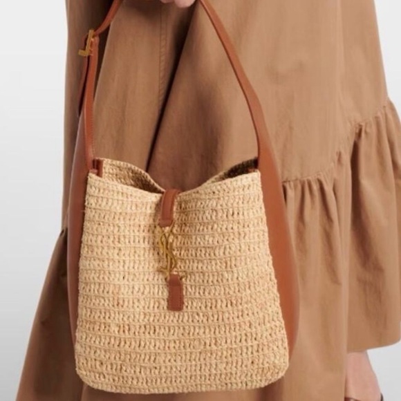 YSL Saint Laurent Le 5 a 7 Supple Small Hobo Raffia and Leather Shoulder - Picture 4 of 12